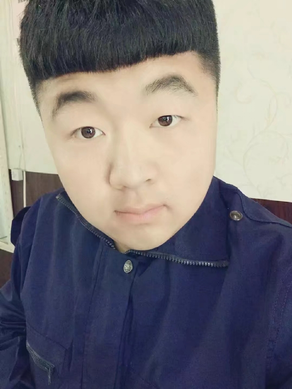 牟先森的第一张照片--驻马店相亲服务中心