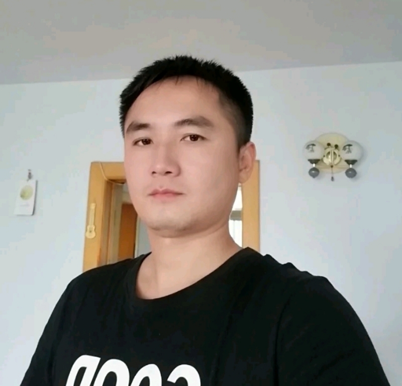 素年锦时的第一张照片--驻马店相亲服务中心