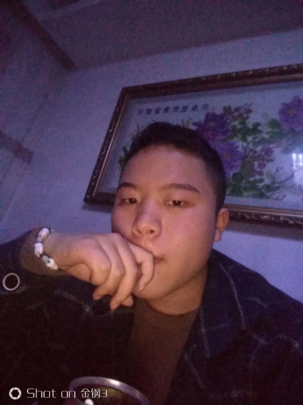 刚刚好德的第一张照片--驻马店相亲服务中心