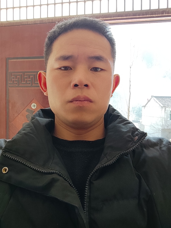 勇敢的成长的第一张照片--驻马店相亲服务中心