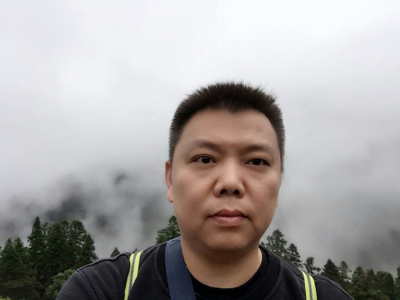 俊哥的第二张照片--驻马店相亲服务中心