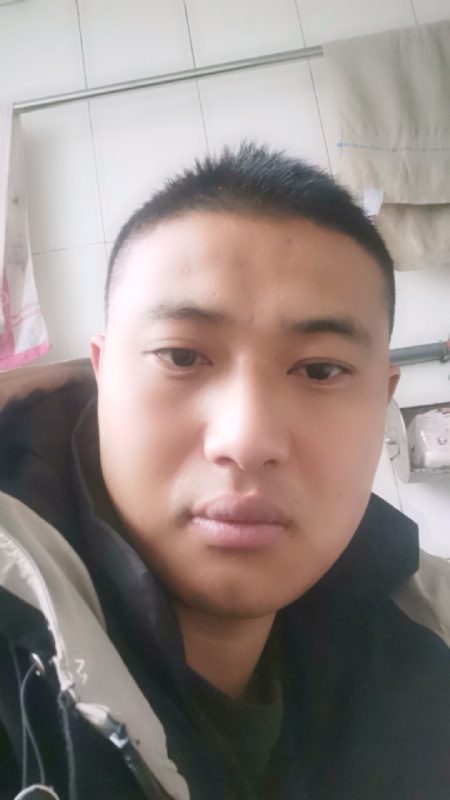 烟花再美不过瞬间的第一张照片--驻马店相亲服务中心