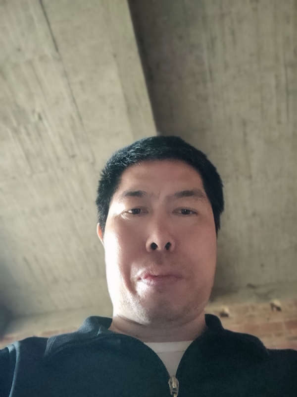 梦中人的第二张照片--驻马店相亲服务中心