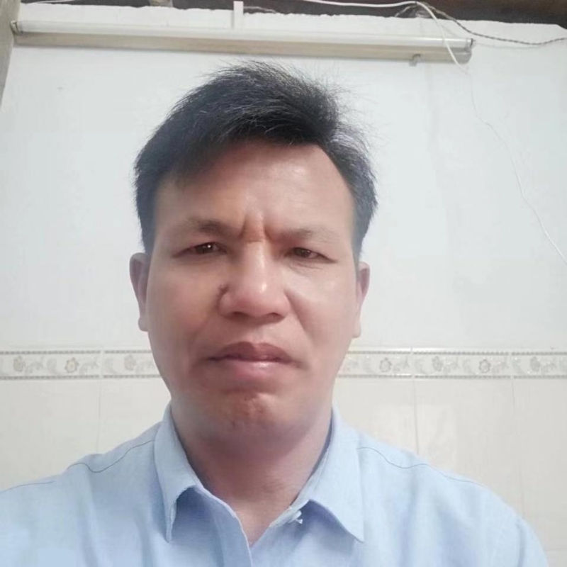 丰奕的第一张照片--驻马店相亲服务中心