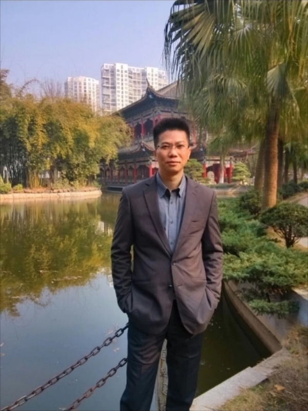 chen的第一张照片--驻马店相亲服务中心