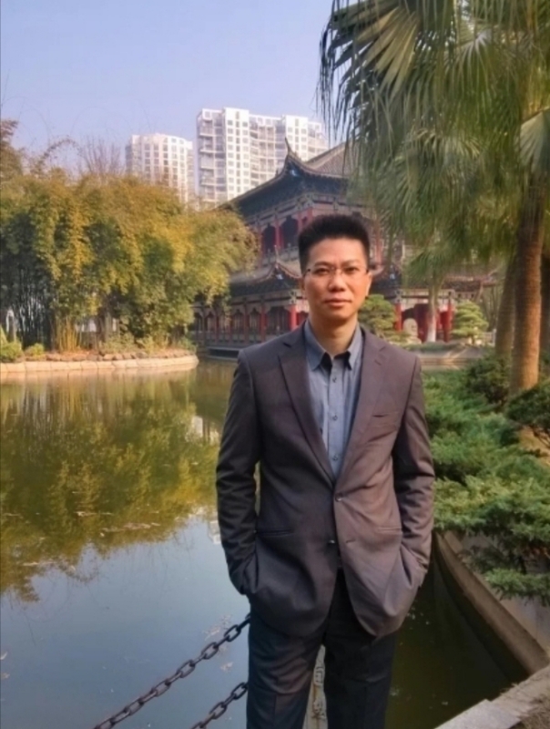 chen的第二张照片--驻马店相亲服务中心