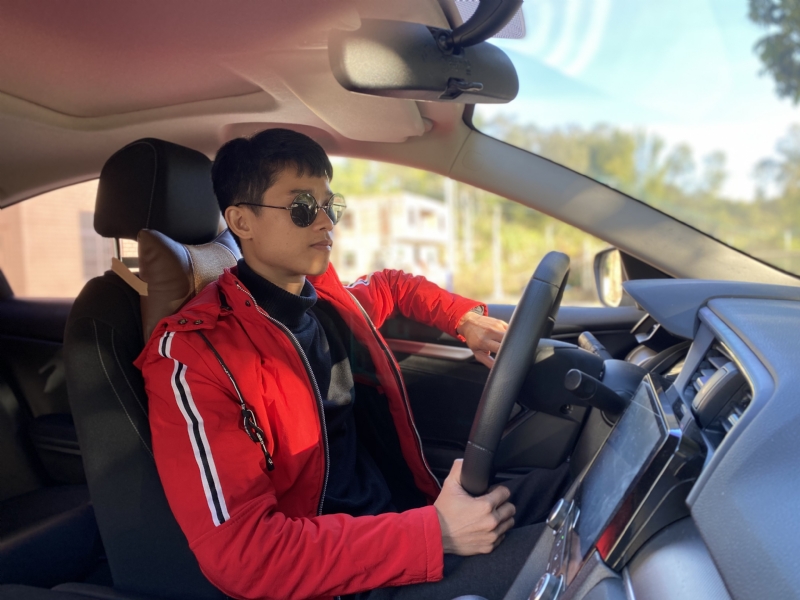 林威成的第二张照片--驻马店相亲服务中心