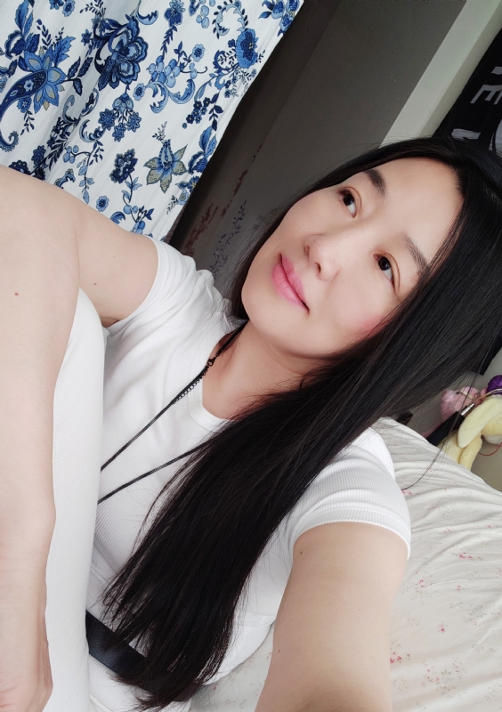 apple的第三张照片--驻马店相亲服务中心