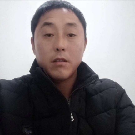 思念的第一张照片--驻马店相亲服务中心