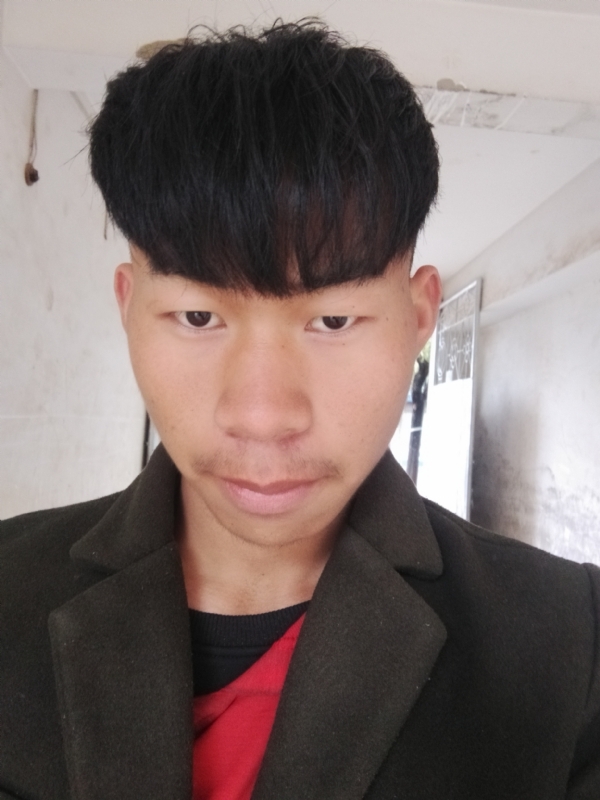 少年不在少的第二张照片--驻马店相亲服务中心