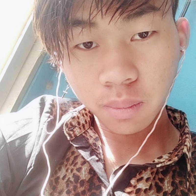 少年不在少的第三张照片--驻马店相亲服务中心