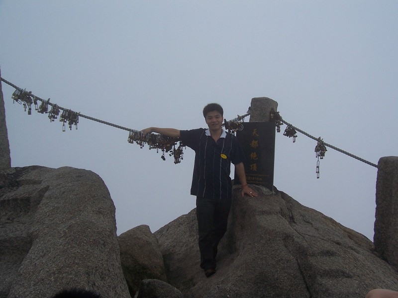 无怨无悔生死相依的第四张照片--驻马店相亲服务中心