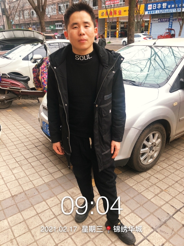 风哥的第一张照片--驻马店相亲服务中心