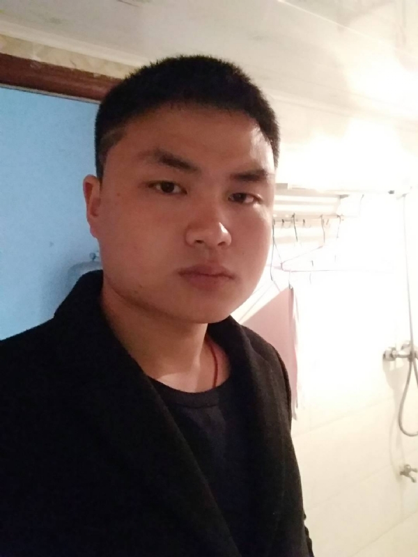 康康一下的第一张照片--驻马店相亲服务中心