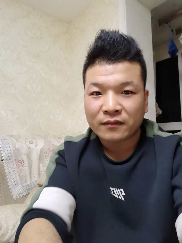 小猪猪的第一张照片--驻马店相亲服务中心