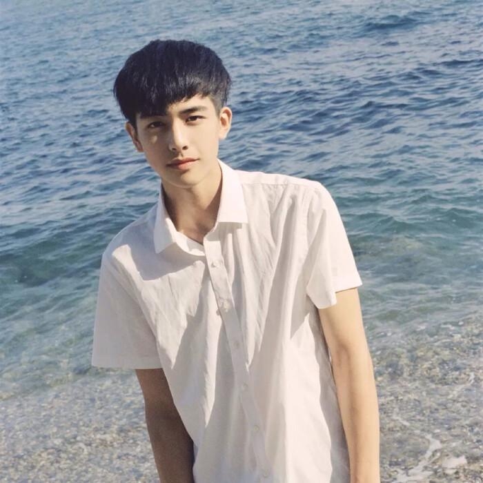 啊巴啊巴的第一张照片--驻马店相亲服务中心