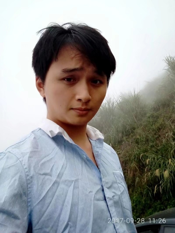 流月的第四张照片--驻马店相亲服务中心