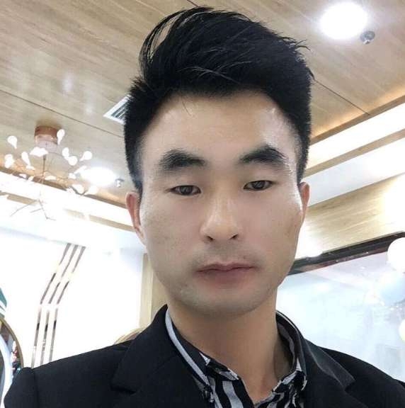 情系半生的第一张照片--驻马店相亲服务中心