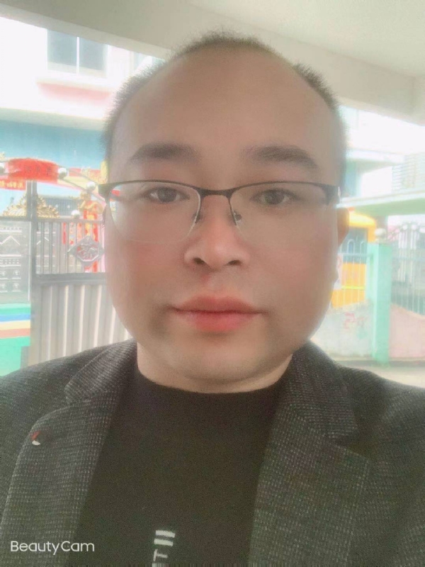 海阔凭鱼跃的第一张照片--驻马店相亲服务中心