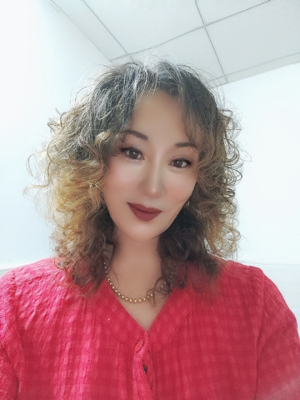 燕子的第一张照片--驻马店相亲服务中心