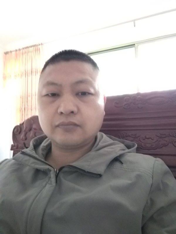 yexin的第一张照片--驻马店相亲服务中心