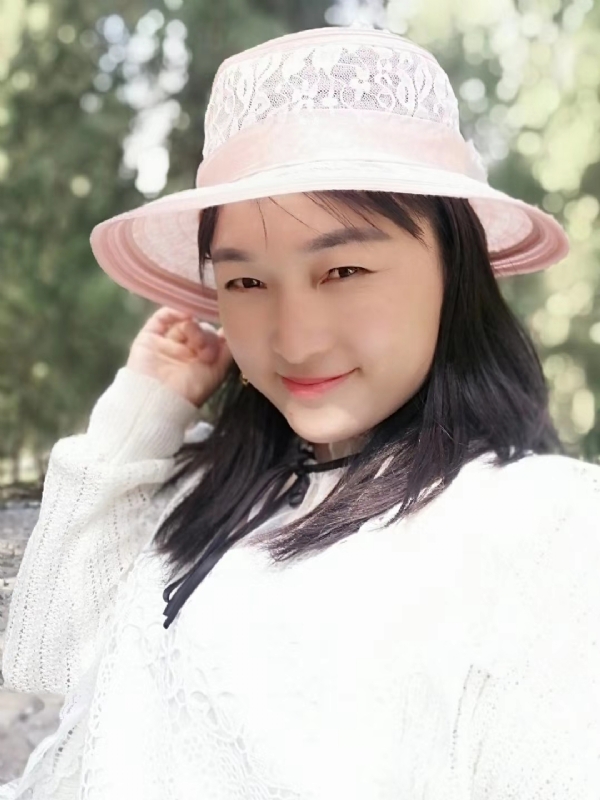 凤凰的第一张照片--驻马店相亲服务中心