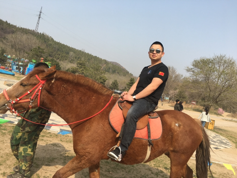 麦田的守望者的第一张照片--驻马店相亲服务中心