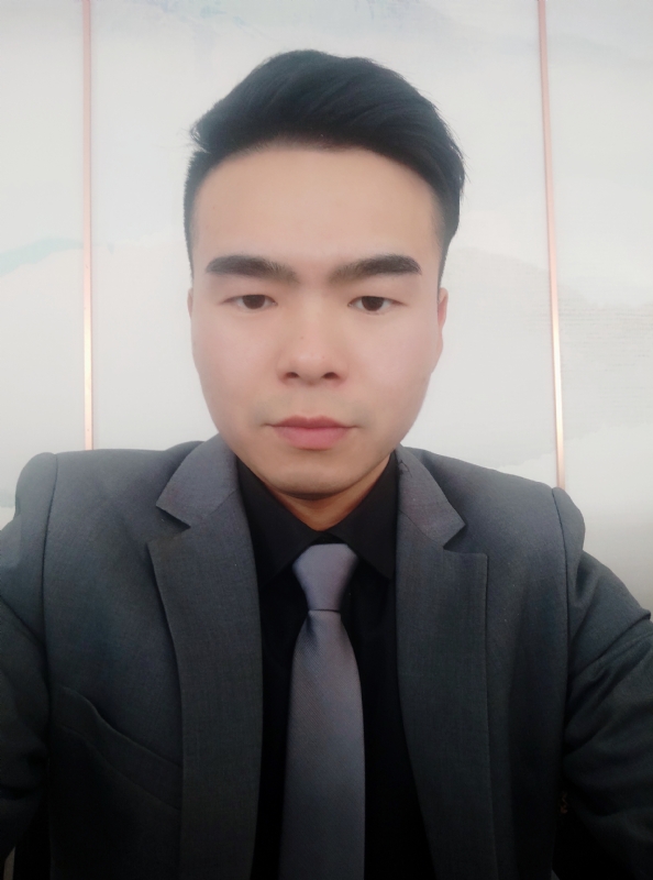 穿西装的鲨鱼的第一张照片--驻马店相亲服务中心