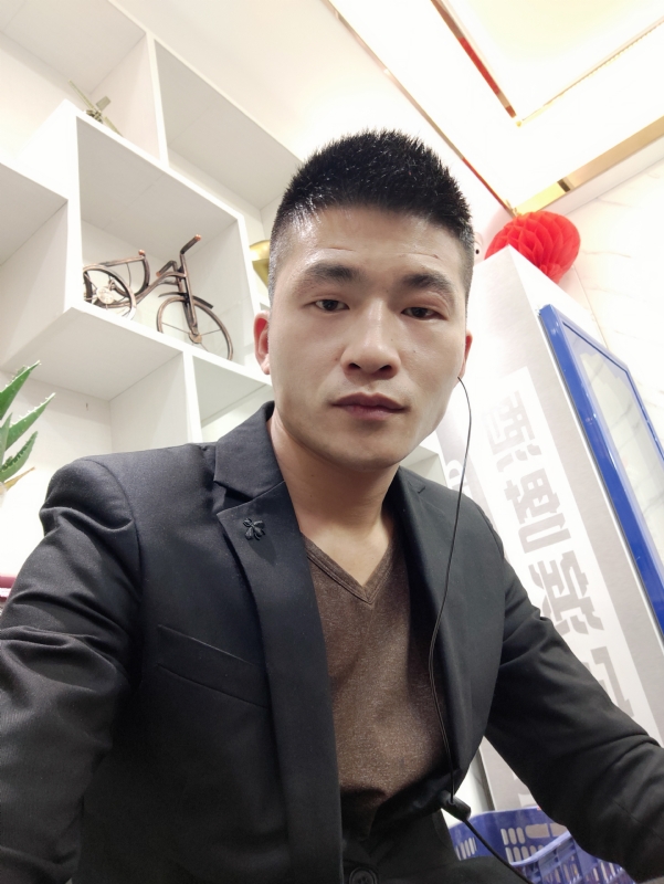 阿木1234的第一张照片--驻马店相亲服务中心