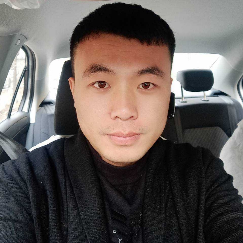 董加个龙的第一张照片--驻马店相亲服务中心