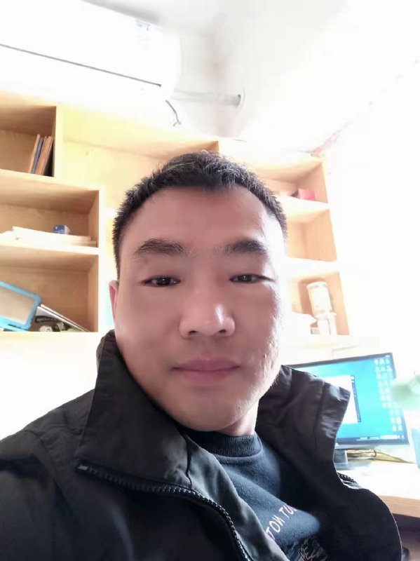 向前葱的第一张照片--驻马店相亲服务中心