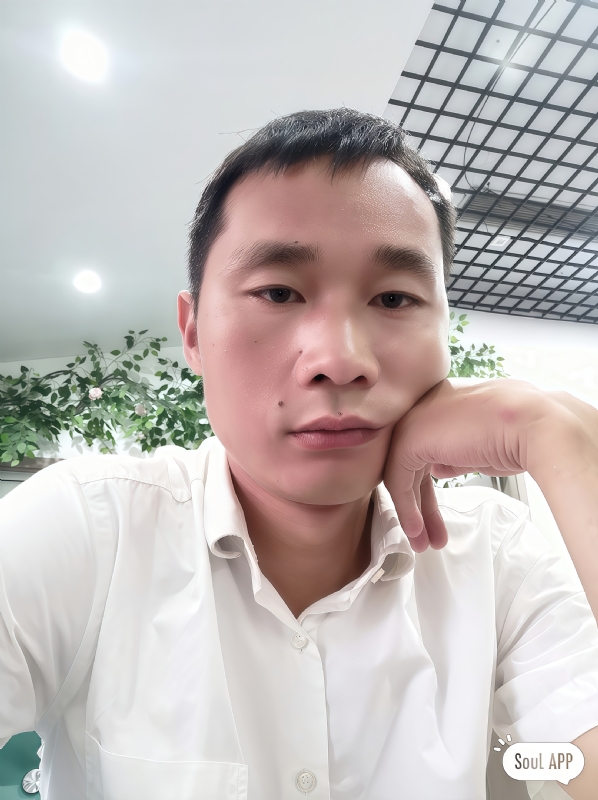 小刚的第一张照片--驻马店相亲服务中心