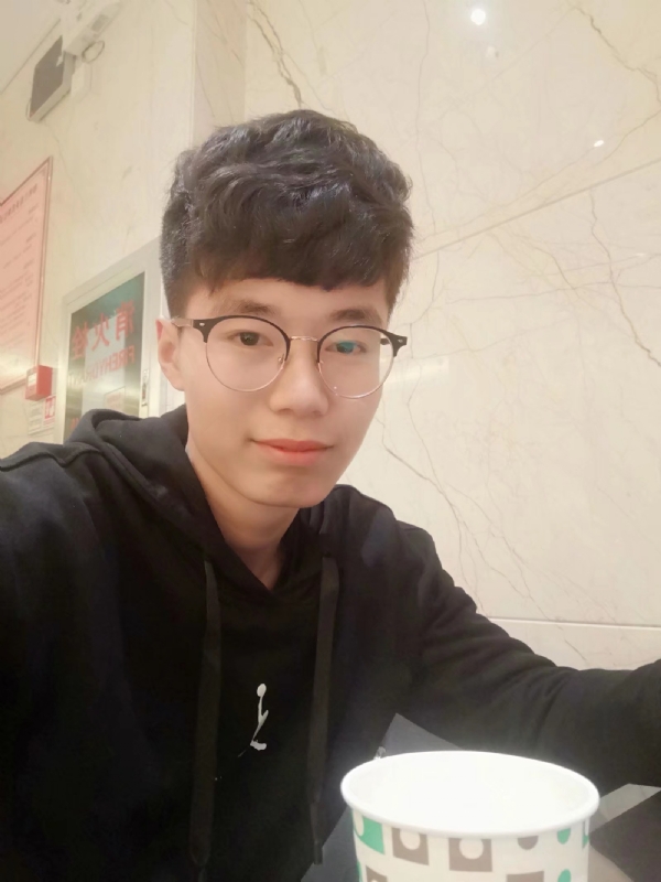 小张的第一张照片--驻马店相亲服务中心