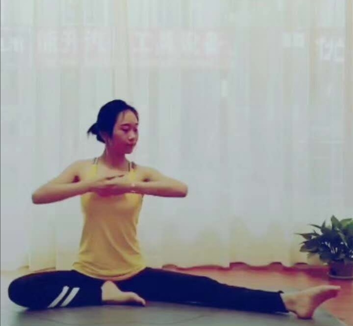 静静子的第一张照片--驻马店相亲服务中心