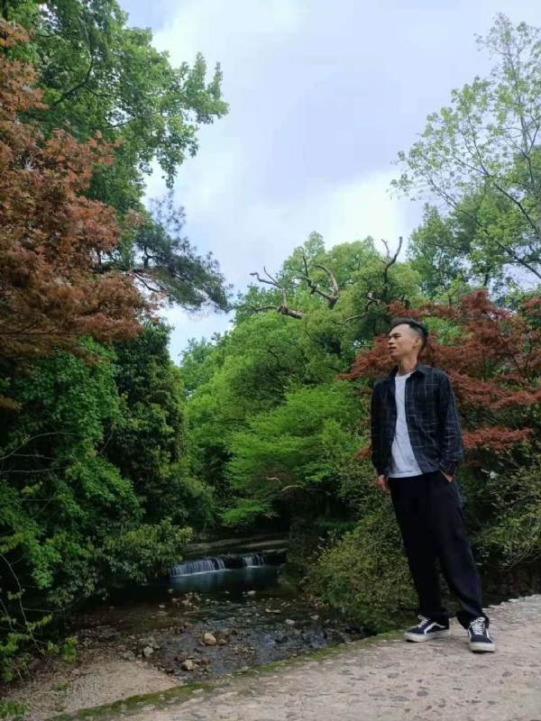 小白的第一张照片--驻马店相亲服务中心