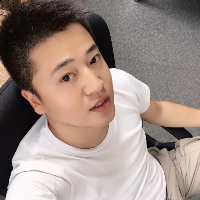 稻草人的第一张照片--驻马店相亲服务中心