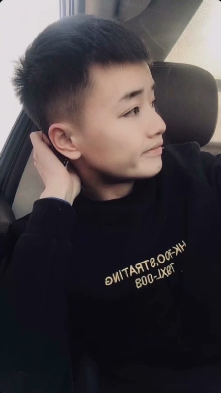 锁洋的第一张照片--驻马店相亲服务中心