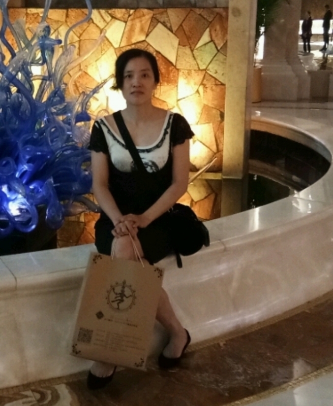 Anna的第一张照片--驻马店相亲服务中心