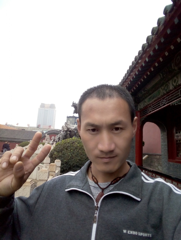 清雨的第一张照片--驻马店相亲服务中心