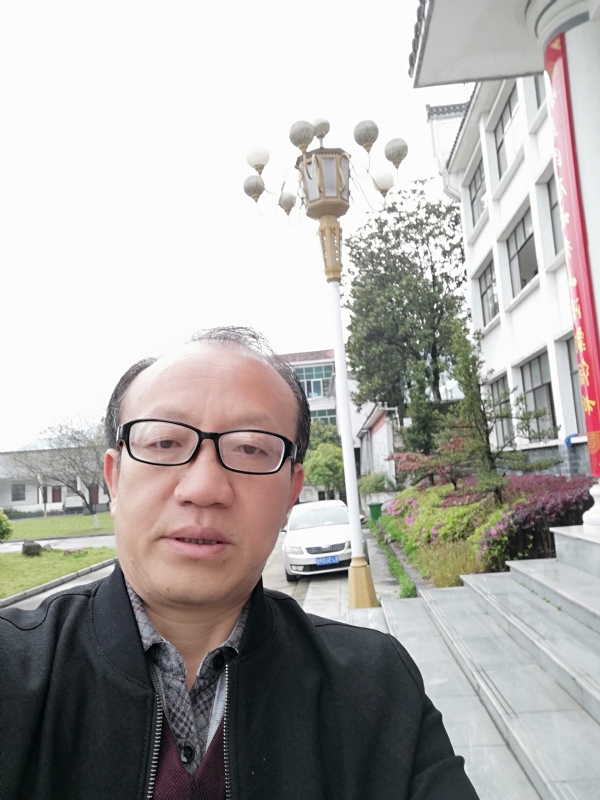 玫瑰祥云的第二张照片--驻马店相亲服务中心