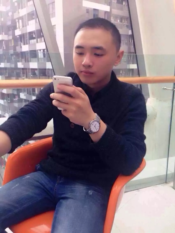 一个人的第一张照片--驻马店相亲服务中心