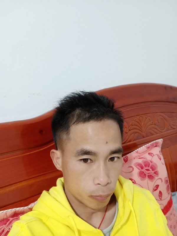 小biu崽的第一张照片--驻马店相亲服务中心