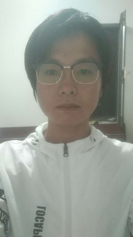 轻吻的第一张照片--驻马店相亲服务中心