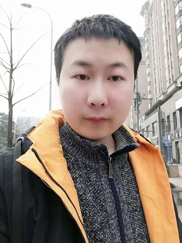 李李的第一张照片--驻马店相亲服务中心