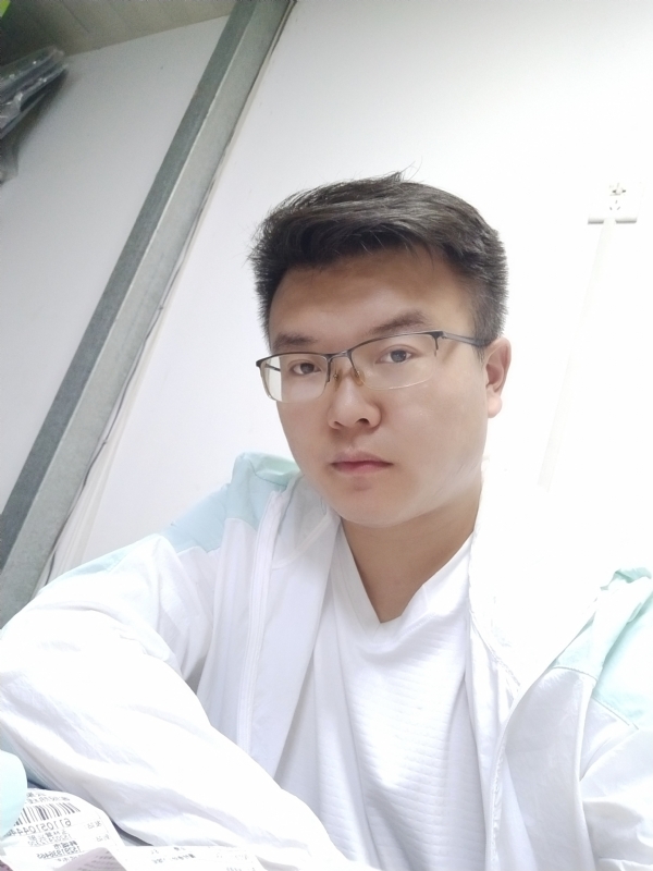 小晨的第一张照片--驻马店相亲服务中心