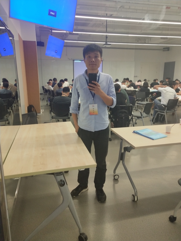 小花的第一张照片--驻马店相亲服务中心