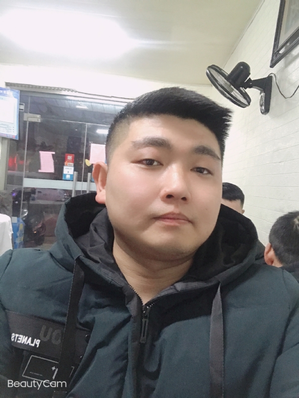 回忆是个小孩的第一张照片--驻马店相亲服务中心