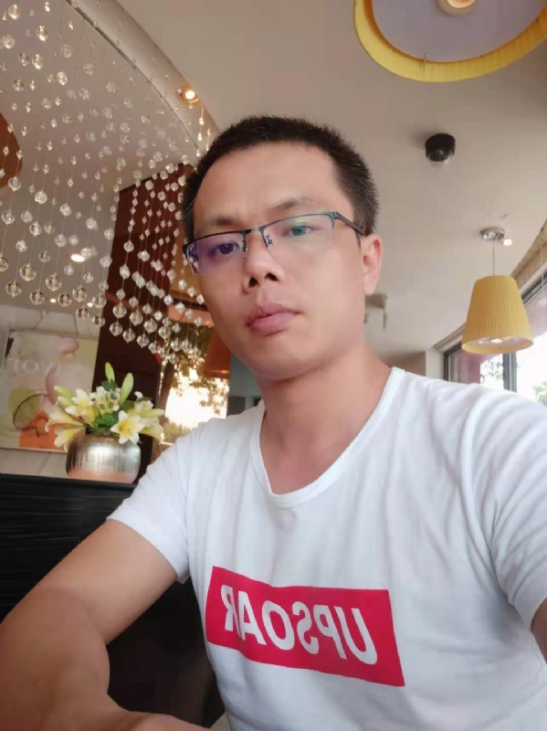 叶寒君的第三张照片--驻马店相亲服务中心