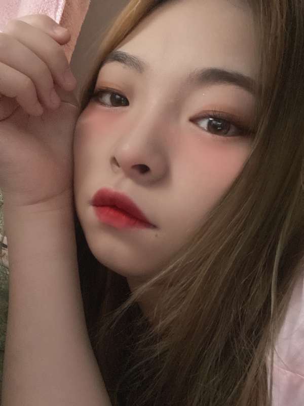 冉冉的第一张照片--驻马店相亲服务中心