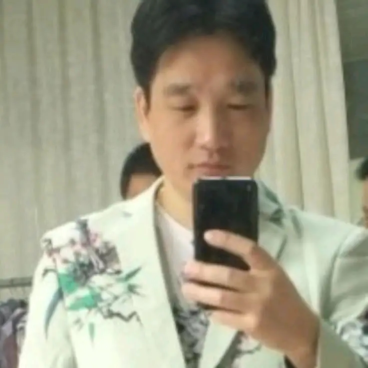 雪山飞狐的第一张照片--驻马店相亲服务中心